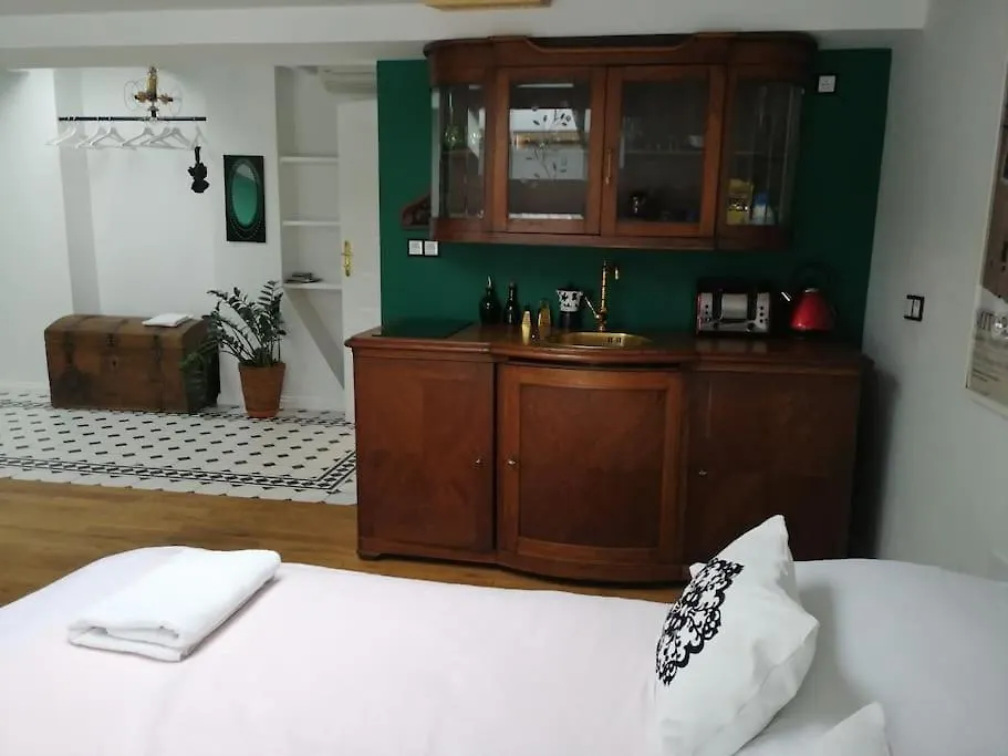 Z Widokiem- Old Town Apartment Krakow Poland
